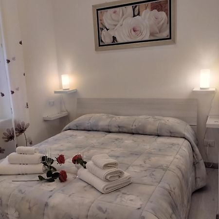 Casa Vacanze Andrea La Tua Base Per Visitare Il Mare Delle Cinque Terre La Spezia Exterior foto