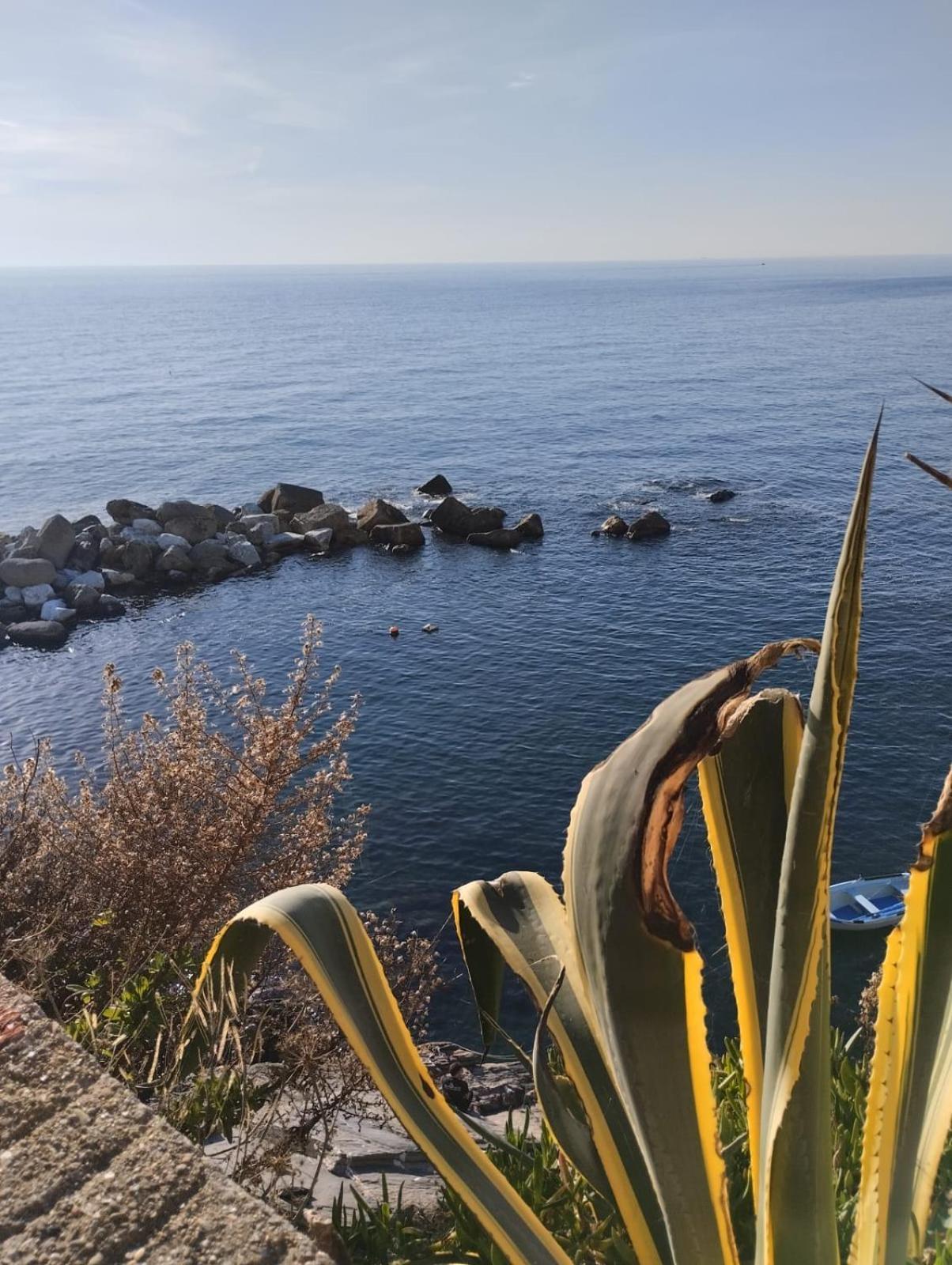 Casa Vacanze Andrea La Tua Base Per Visitare Il Mare Delle Cinque Terre La Spezia Exterior foto