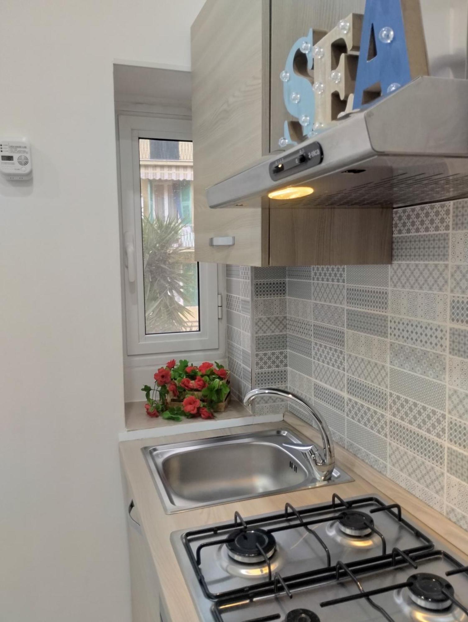 Casa Vacanze Andrea La Tua Base Per Visitare Il Mare Delle Cinque Terre La Spezia Exterior foto